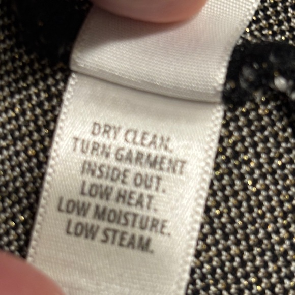 St. John Black and Cream Paisley Long Sleeve Knit Dress - Picture 7 of 12